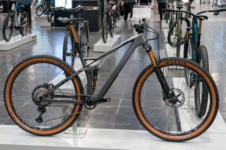 Taller de bicicletas, ensamblaje de bicletas a medida 