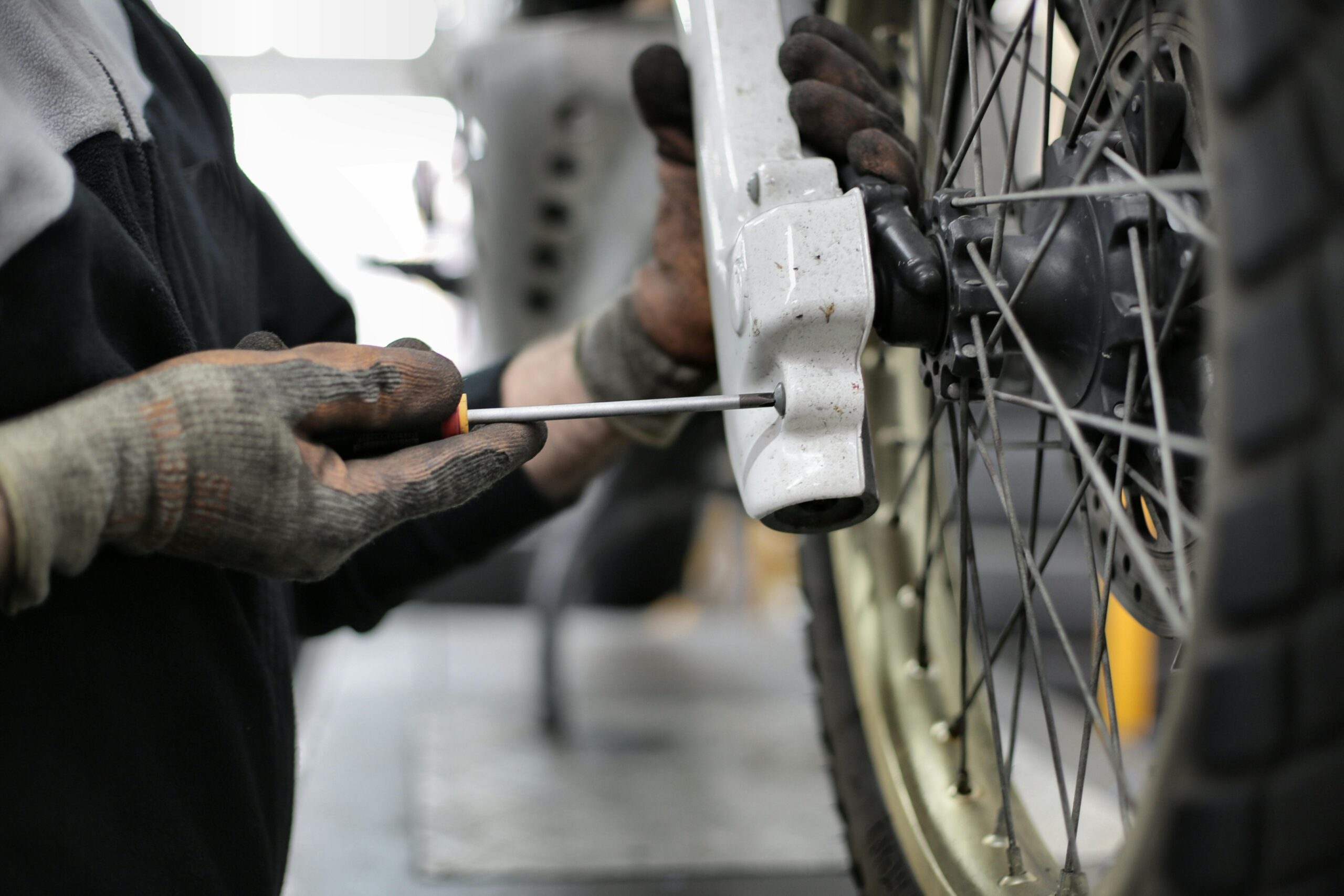 Taller de bicicletas y reparacion de bicicletas 